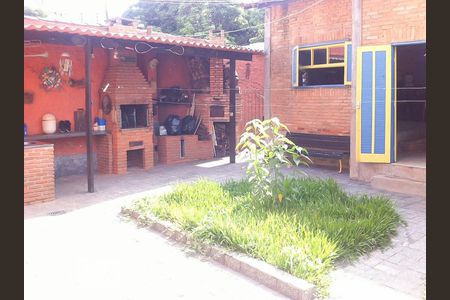 Casa para alugar com 350m², 4 quartos e 2 vagasQuintal/ Área de Churrasco