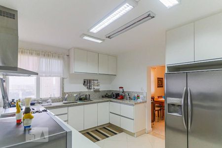 Apartamento à venda com 440m², 4 quartos e 3 vagasCozinha