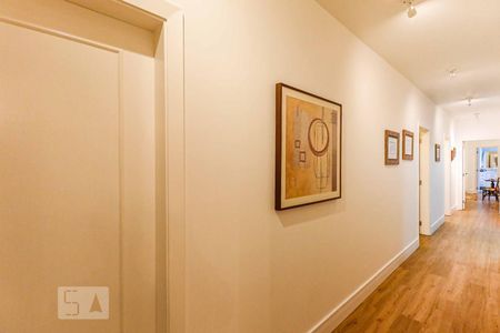 Apartamento à venda com 440m², 4 quartos e 3 vagasHall quartos