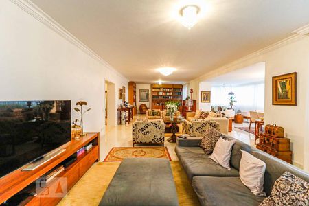 Apartamento à venda com 440m², 4 quartos e 3 vagasSala de TV