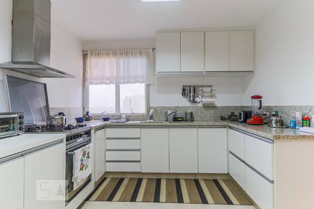 Apartamento à venda com 440m², 4 quartos e 3 vagasCozinha