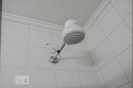 Casa à venda com 413m², 5 quartos e 4 vagasBanheiro Suíte 04