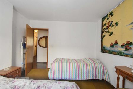 Casa à venda com 413m², 5 quartos e 4 vagasQuarto 05