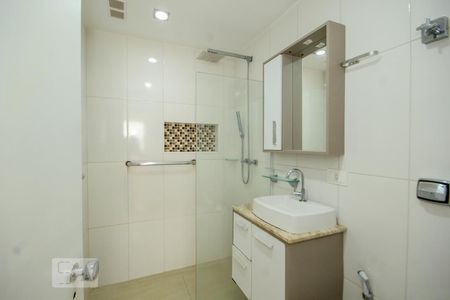 Apartamento à venda com 92m², 3 quartos e 1 vagaBanheiro Social