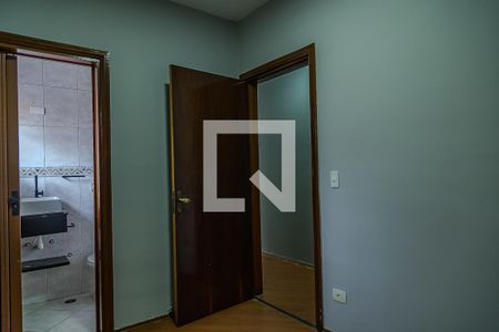 Casa à venda com 170m², 3 quartos e 2 vagasSuíte 2