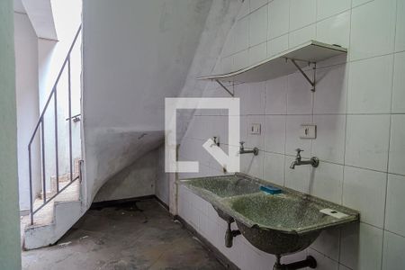 Casa à venda com 170m², 3 quartos e 2 vagasÁrea de Serviço