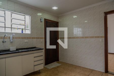 Casa à venda com 170m², 3 quartos e 2 vagasCozinha