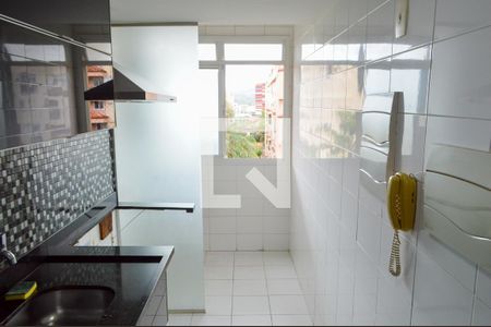 Apartamento para alugar com 68m², 2 quartos e 1 vagaÁrea de Serviço