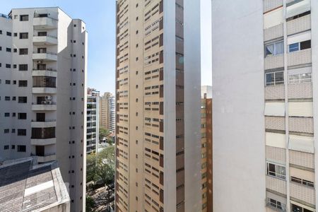 Vista de apartamento à venda com 2 quartos, 74m² em Paraíso, São Paulo