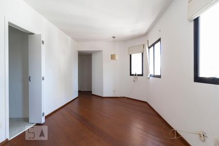 Sala de apartamento à venda com 2 quartos, 74m² em Paraíso, São Paulo