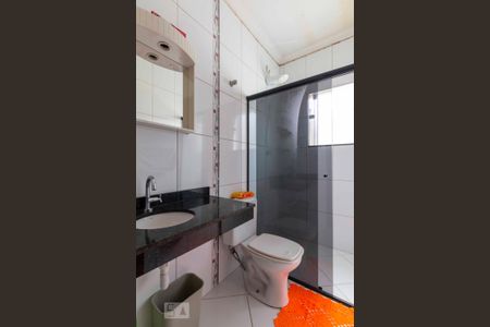 Casa à venda com 160m², 3 quartos e 4 vagasBanheiro Corredor