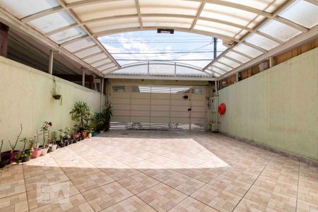 Casa à venda com 160m², 3 quartos e 4 vagasGaragem (Teto Retrátil)