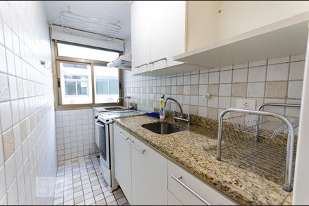 Apartamento à venda com 75m², 2 quartos e 1 vagaCozinha