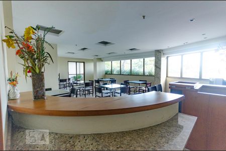 Apartamento à venda com 75m², 2 quartos e 1 vagaÁrea Gourmet