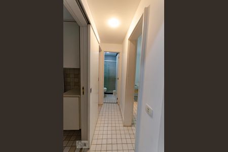 Apartamento à venda com 75m², 2 quartos e 1 vagaCorredor