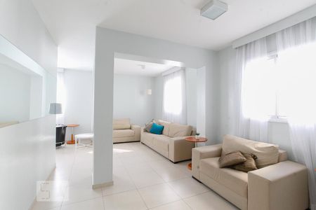 Apartamento para alugar com 69m², 3 quartos e 1 vagaÁrea comum - Salão de festas
