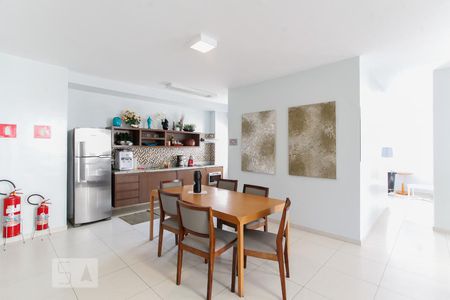 Apartamento para alugar com 69m², 3 quartos e 1 vagaÁrea comum - Salão de festas