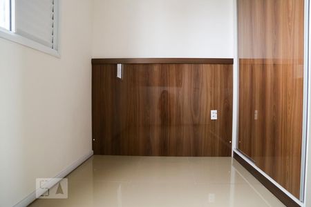 Suíte de apartamento para alugar com 3 quartos, 69m² em Vila São Paulo, São Paulo