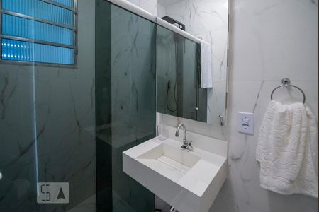 Banheiro de apartamento à venda com 1 quarto, 35m² em Leblon, Rio de Janeiro
