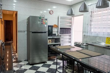 Casa à venda com 263m², 4 quartos e 2 vagasCozinha