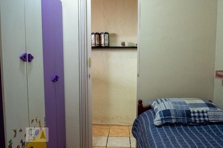 Casa à venda com 263m², 4 quartos e 2 vagasQuarto