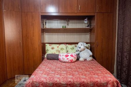 Casa à venda com 263m², 4 quartos e 2 vagasQuarto