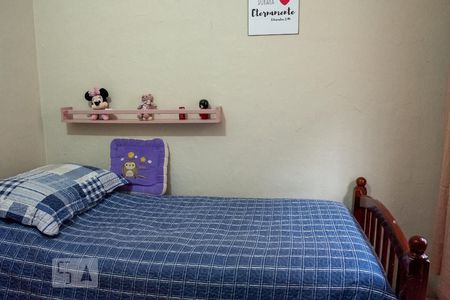 Casa à venda com 263m², 4 quartos e 2 vagasQuarto