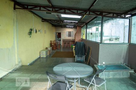 Casa à venda com 263m², 4 quartos e 2 vagasChurrasqueira