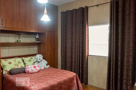 Casa à venda com 263m², 4 quartos e 2 vagasQuarto