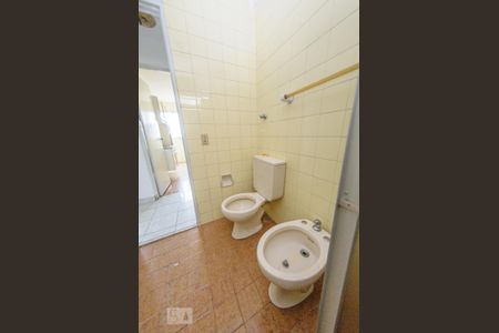 Studio para alugar com 50m², 1 quarto e 1 vaga Studio para alugar com 50m², 1 quarto e 1 vagaBanheiro
