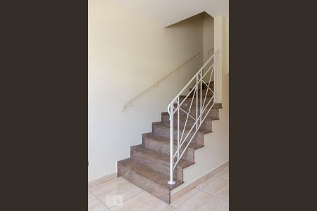 Escada de casa à venda com 3 quartos, 250m² em Boa Vista, São Caetano do Sul