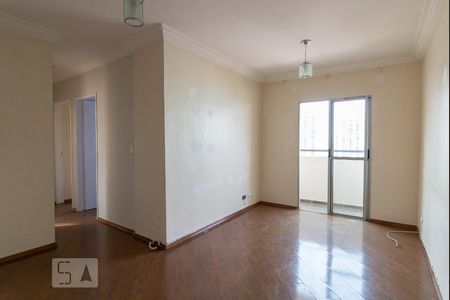 Sala de apartamento para alugar com 3 quartos, 66m² em Picanço, Guarulhos