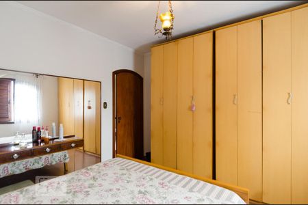 Casa para alugar com 274m², 3 quartos e 4 vagasQuarto 2