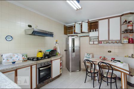 Casa para alugar com 274m², 3 quartos e 4 vagasCozinha