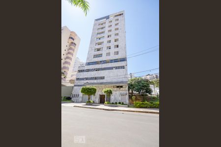 Apartamento para alugar com 137m², 3 quartos e 1 vagaFachada