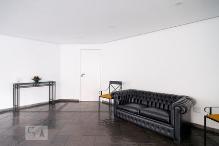 Apartamento para alugar com 100m², 3 quartos e 2 vagas Apartamento para alugar com 100m², 3 quartos e 2 vagasHall Entrada