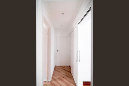 Corredor Quartos de apartamento para alugar com 3 quartos, 100m² em Brooklin Paulista, São Paulo