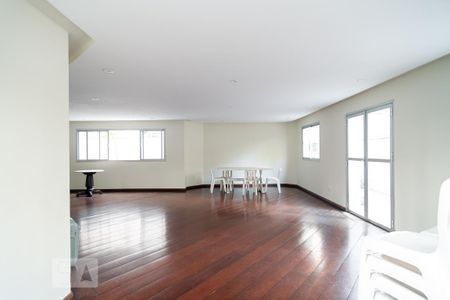 Apartamento para alugar com 100m², 3 quartos e 2 vagas Apartamento para alugar com 100m², 3 quartos e 2 vagasSalão de Festas