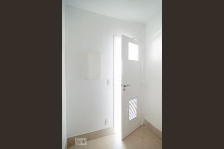 Apartamento para alugar com 100m², 3 quartos e 2 vagas Apartamento para alugar com 100m², 3 quartos e 2 vagasQuarto de Serviço