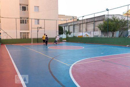 Apartamento à venda com 78m², 3 quartos e 1 vagaQuadra poliesportiva