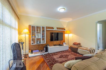 Sala de estar de casa à venda com 5 quartos, 298m² em Planalto Paulista, São Paulo