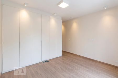 Casa de condomínio para alugar com 150m², 3 quartos e 2 vagasQuarto 3 - Suíte