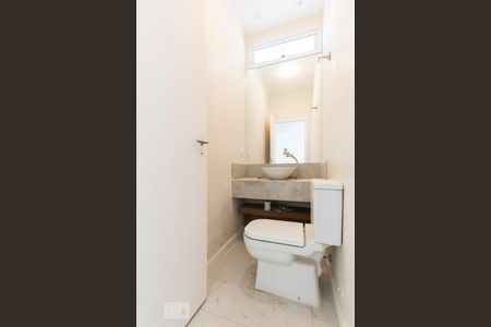 Lavabo de casa de condomínio para alugar com 3 quartos, 150m² em Vila Clementino, São Paulo