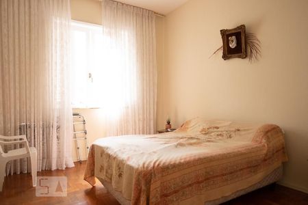 Apartamento à venda com 250m², 3 quartos e 5 vagas Apartamento à venda com 250m², 3 quartos e 5 vagasQuarto 3