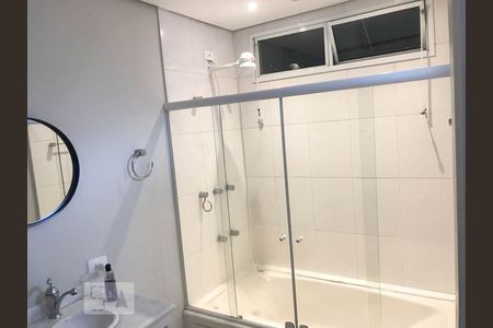 Banheiro 1 de casa para alugar com 4 quartos, 350m² em Água Rasa, São Paulo