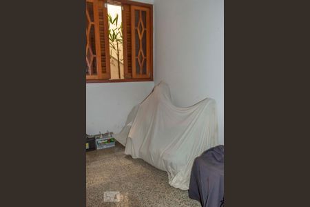 Casa de condomínio à venda com 444m², 4 quartos e 6 vagasQuarto de Serviço