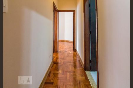Corredor de apartamento para alugar com 2 quartos, 85m² em Santa Cecília, São Paulo