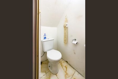 Casa para alugar com 78m², 2 quartos e 2 vagasLavabo