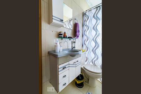 Banheiro da Suíte de casa para alugar com 2 quartos, 78m² em Parque Continental I, Guarulhos