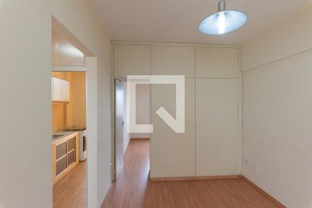 Sala de apartamento para alugar com 1 quarto, 32m² em Centro, Campinas